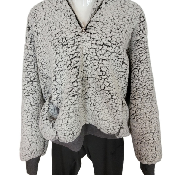 Gray Fluffy The Limited Jacket Size S - Picture 1 of 5